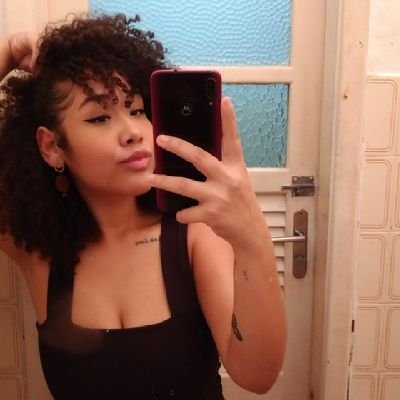 eveefro's profile picture. tt novo porque o outro bugou e não consigo mais entrar!