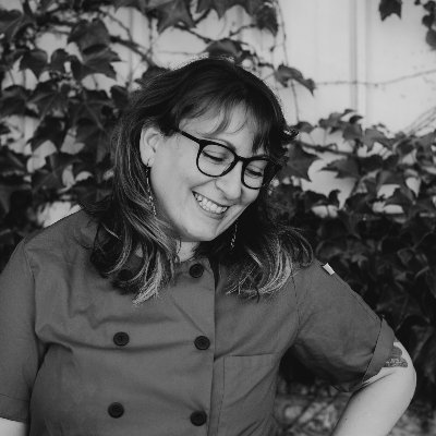 'A Gathering Basket' Program Manager with the I-Collective
Food & Culinary Program Coordinator with NAFSA
*All opinions expressed are my own*