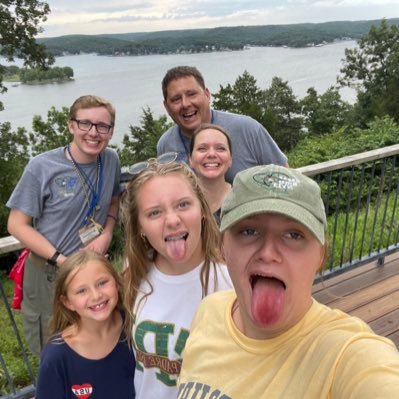 KimHoltmeyer's profile picture. 