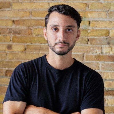 digital strategist | follows too many food blogs on Twitter | opinions are my own.