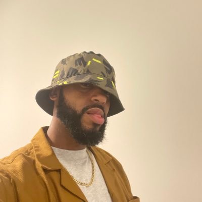 Tha_Heir's profile picture. This is a poorly edited stream of thoughts.