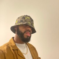 Chris (@tha_heir) 's Twitter Profile