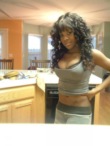 Cherrianilb's profile picture. 