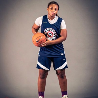 Genesis Schneeberg Profile