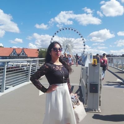 ViniKarthi26's profile picture. Keep Charming😇

Spread positivity & happiness🔛