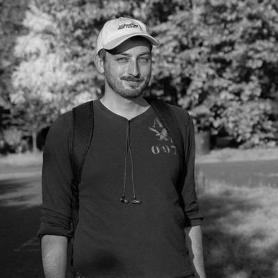 oxmd's profile picture. editor and full time procrastinator.