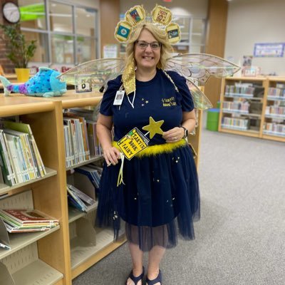 Hello, Tarvin Trailblazers!! This is your very excited Librarian, Mrs. Liptak! Stay tuned for some fun activities, cool resources, and of course AWESOME books!