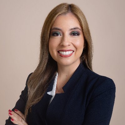 PaolaGalvez29's profile picture. 🙋🏼‍♀️Changemaker & passionate about public policy and tech I AI4Good & Gender equity advocate | Founder IdonIA Lab