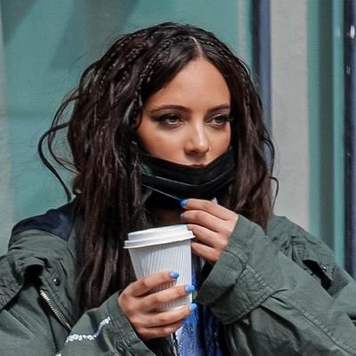 jadepwrr's profile picture. 𝒍𝒊𝒕𝒕𝒍𝒆 𝒎𝒊𝒙 (𝒅𝒆𝒇.): 𝒑𝒓𝒊𝒅𝒆, 𝒂𝒅𝒎𝒊𝒓𝒂𝒕𝒊𝒐𝒏, 𝒈𝒊𝒓𝒍 𝒑𝒐𝒘𝒆𝒓, 𝒕𝒂𝒍𝒆𝒏𝒕 𝒂𝒏𝒅 𝒃𝒆𝒂𝒖𝒕𝒚 • 𝚏𝚊𝚗 𝚊𝚌𝚌𝚘𝚞𝚗𝚝 •