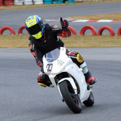 細々とミニバイクレースしてます。