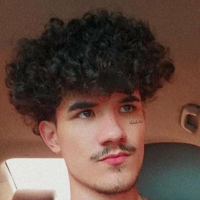 EduuuLara's profile picture. É O LARAAAAA
