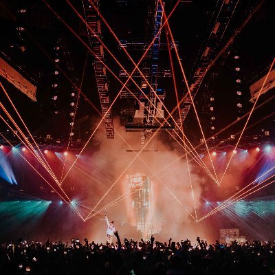 StraightUupp's profile picture. 