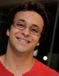 ♫♫♫... por onde penso é que o sentimento bate / Compositor, Jornalista, Contador de histórias infantis e acadêmico de Artes Visuais.
