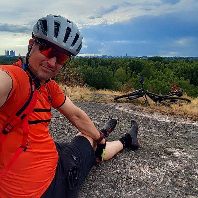 #fysioterapia ja #personaltraining -yrittäjä. https://t.co/9aoDRcuaON , tietokirjailija ja luontokuvausharrastelija.