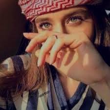 Noorfatma098's profile picture. Be positive about yourself. Make sure it’s upbeat and positive but not too arrogant or people may get turned off.