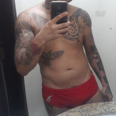 Tatuador e massagem savassi