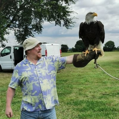 GiftedAnimal's profile picture. 