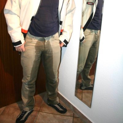 ulikewet1's profile picture. Like to get wet 💦 & messy from Stuttgart Germany 🇩🇪🏳️‍🌈