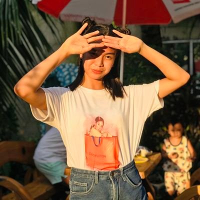 FamousPidichini's profile picture. Finding source of income? PM me ✨

Frontrow Legit Distributor ✨