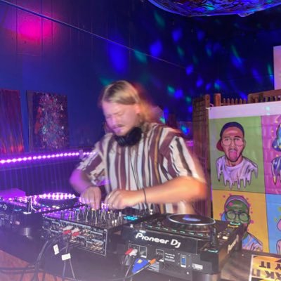 partypatty18's profile picture. never forget 09/04/06 djrumgle