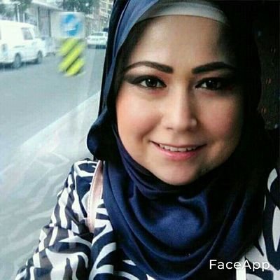 Emel101504's profile picture. 