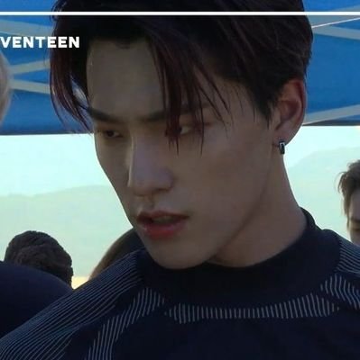 seventeenland__'s profile picture. 