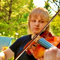 Kathryn Blake 🧃 (@kaleboodle) 's Twitter Profile