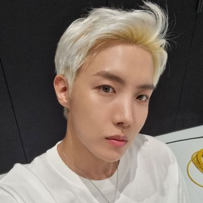 Cristin70340220's profile picture. 