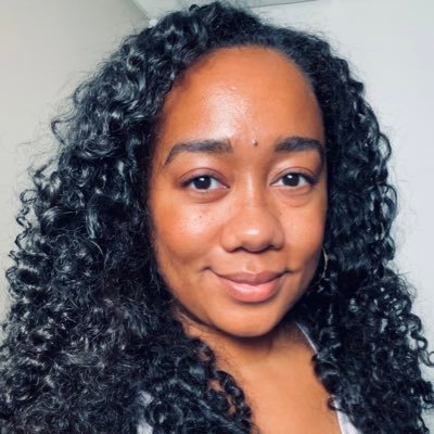 thatcovergirl's profile picture. I'm just a girl who likes design, film, books, and sweets. All equally and all a little too much. (You also may know me as @shabbygeek)