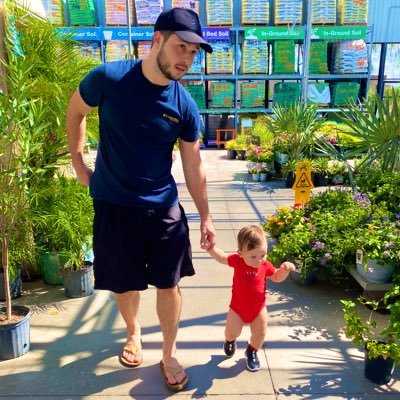 dutchkid13's profile picture. Check out my wife’s business! https://t.co/ZLLyiFEnGN