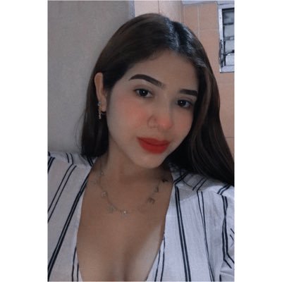 MariaAlejand9's profile picture. it is what it is.💫