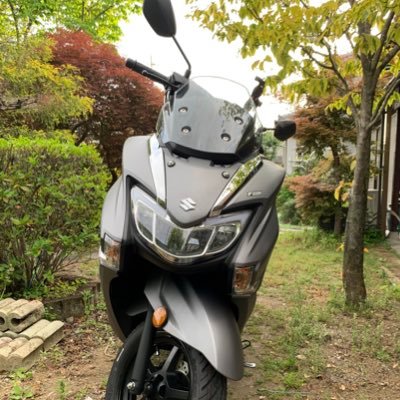 burgman125に乗ってどこかしらに出かけてます。乗り鉄でもあり。料理、動画編集も好き