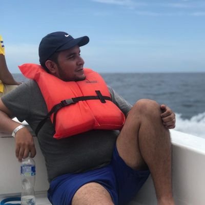 rafaalvarez17's profile picture. Una de las pruebas del liderazgo es la habilidad de reconocer un problema antes de que se convierta en una emergencia.-Arnold H. Glasow.