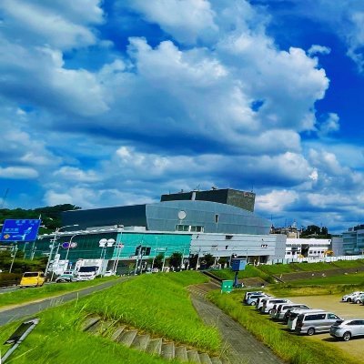 rivierehall's profile picture. 「リビエールホール」はR25沿いにある大阪府柏原市の市民文化会館です。大ホール・小ホール・レセプションホール・会議室・練習室などの施設があり、様々な用途でご利用いただけます。
