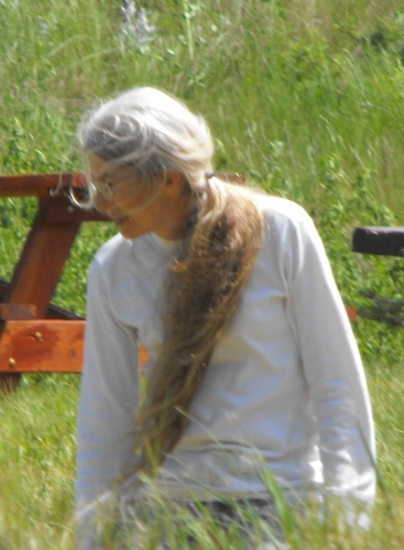 I was born and raised in Minnesota, but have been in Montana for about 20 years. I manage a motel and am a mom to 4 and a step mom to 3. I have 12 grandchildren