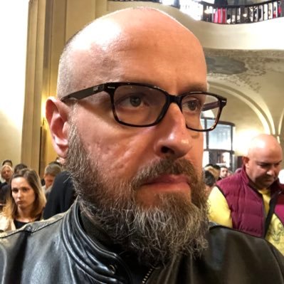 Writer in Prague, writing Tweets from the Underground, supporting the Ukraine, and ex-Republican because it died from MAGA Madness.