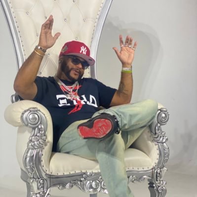 song writer producer indie artist from Spanish Harlem Booking/beats/features @JasonBatista157@yahoo.com 🇵🇷🇩🇴