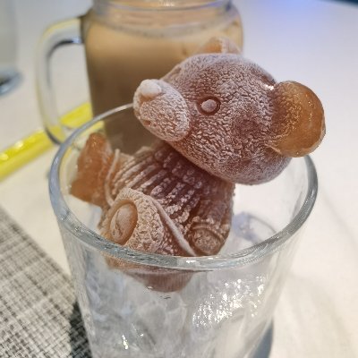 Dumplindeng's profile picture. 喜欢吃 喜欢玩