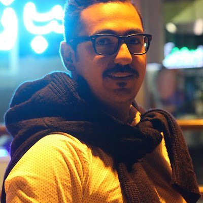 VaranSinayee's profile picture. a freelance programmer and a junior trader