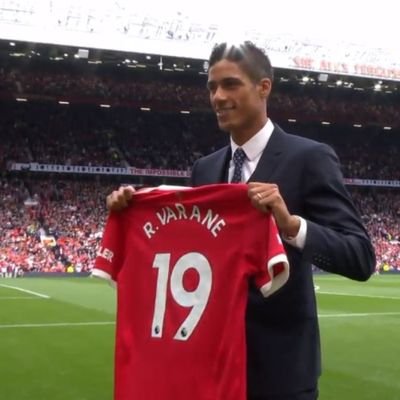 Djimmy.G VARANE MARTÍNEZ VIDIC FERDINAND 👹❤️@Manutd 🐬♥️@usldunkerque