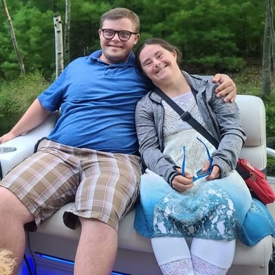 Pat5James's profile picture. Andrew patterson