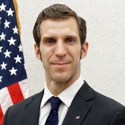 @StateDept. Globetrotter, Brazilian Jiu Jitsu enthusiast, bibliofile. Opinions my own. RTs do not = endorsement.