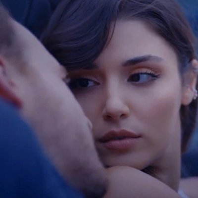 Nunca dejes d Soñar #SenÇalKapımı💖🌸Scenes Emociones ❤Magia ✨ #Edser #KeremBürsın #SerkanBolat 💖🌸 #EdaYildiz  #HandeErçel Mis otras ctas @AnnaEdser1 @66Anna1