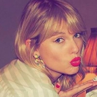 REDCARDIG4N's profile picture. i'd like to be my old self again but i'm still trying to find it || ★ lover era enthusiast ★ ||