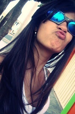 corinthiana fanática, meiga, quero ser modelo e odeio quando perguntão se sou fake, só poq sou bonita? aqui pra vcs .l. 
sigo todos e pra saber mais siga *-*