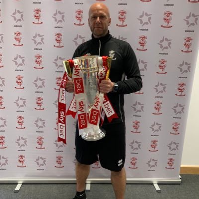 GazSykes3's profile picture. All that is football and furniture!