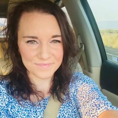 okaysarahk's profile picture. Army veteran. PNW. She/her.