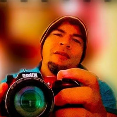 Fotógrafo, , blogero, ciclista, activista, defensor de la biodiversidad, creyente de la vida de cada ser.