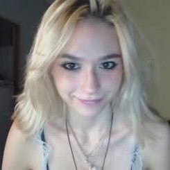 mollyshouse666's profile picture. 