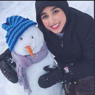 Batool AHMED | بَتول أحمَد
.
.
.
.
- Radiologic Technologist 👩⚕️
- Art lover | رسّامة
-📚. 🧘🏻♀️